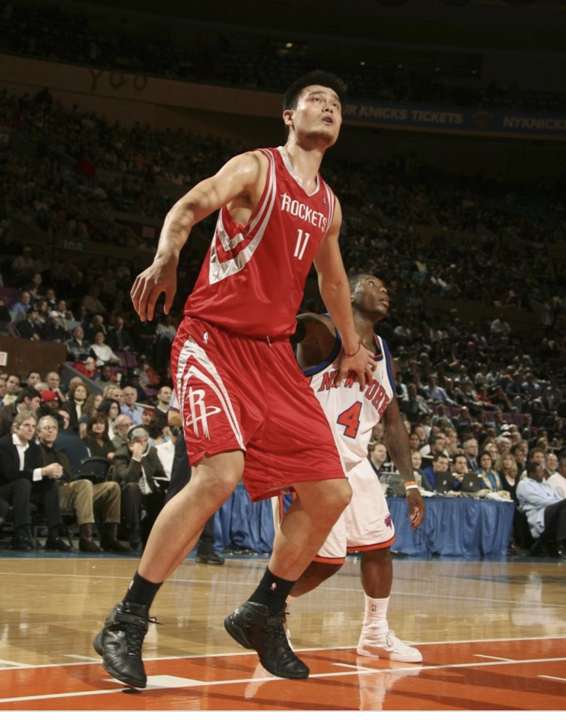 斯无法出战 斯无法出战