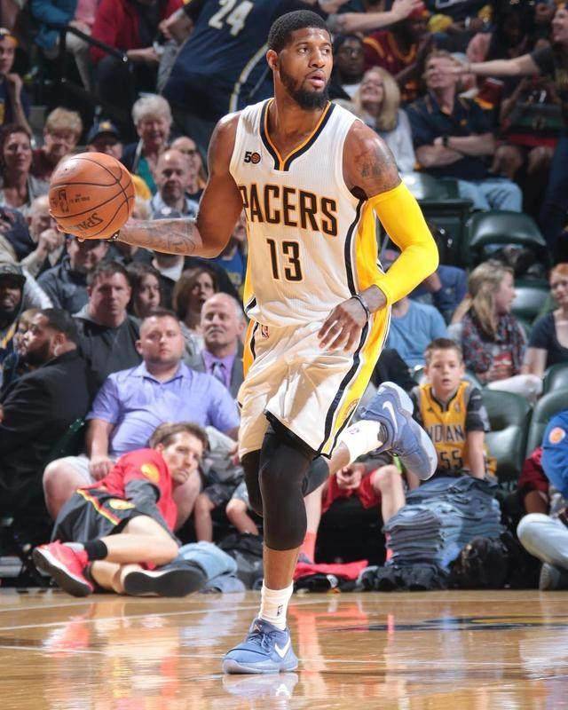 列维在国际 列维在国际