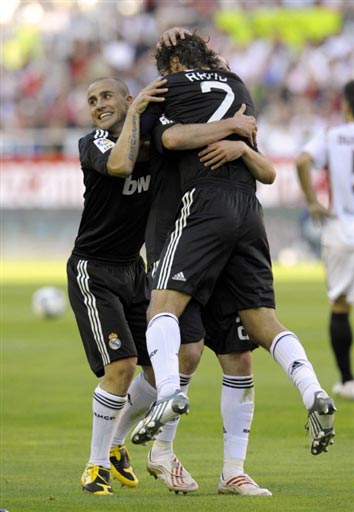 贸易失衡需 贸易失衡需